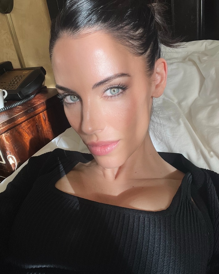 Jessica Lowndes