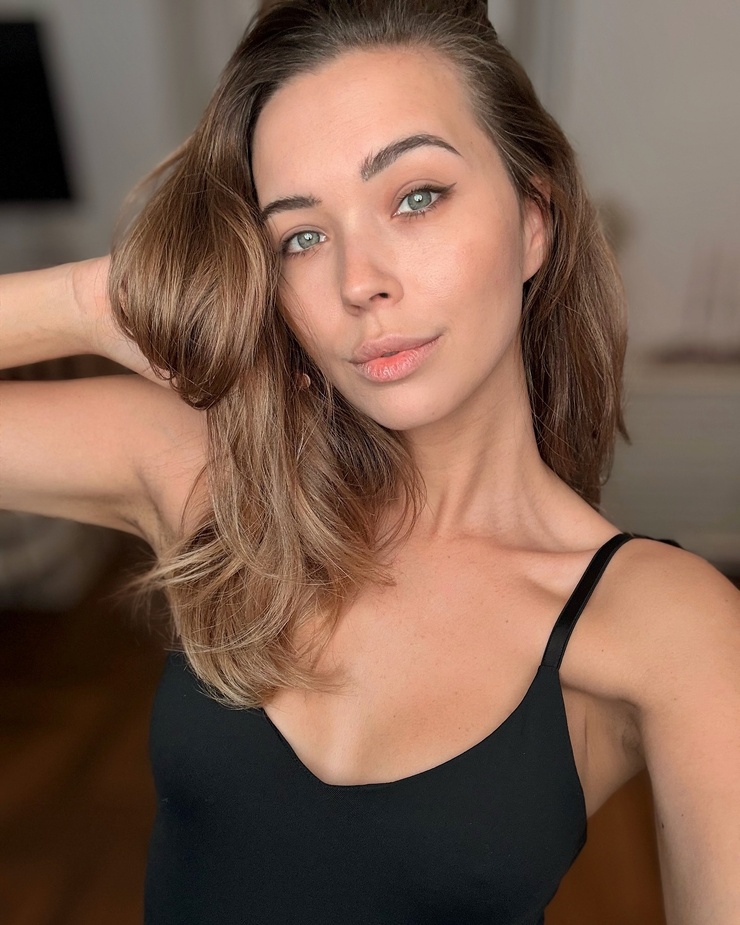 Sandra Kubicka Sandra Kubicka