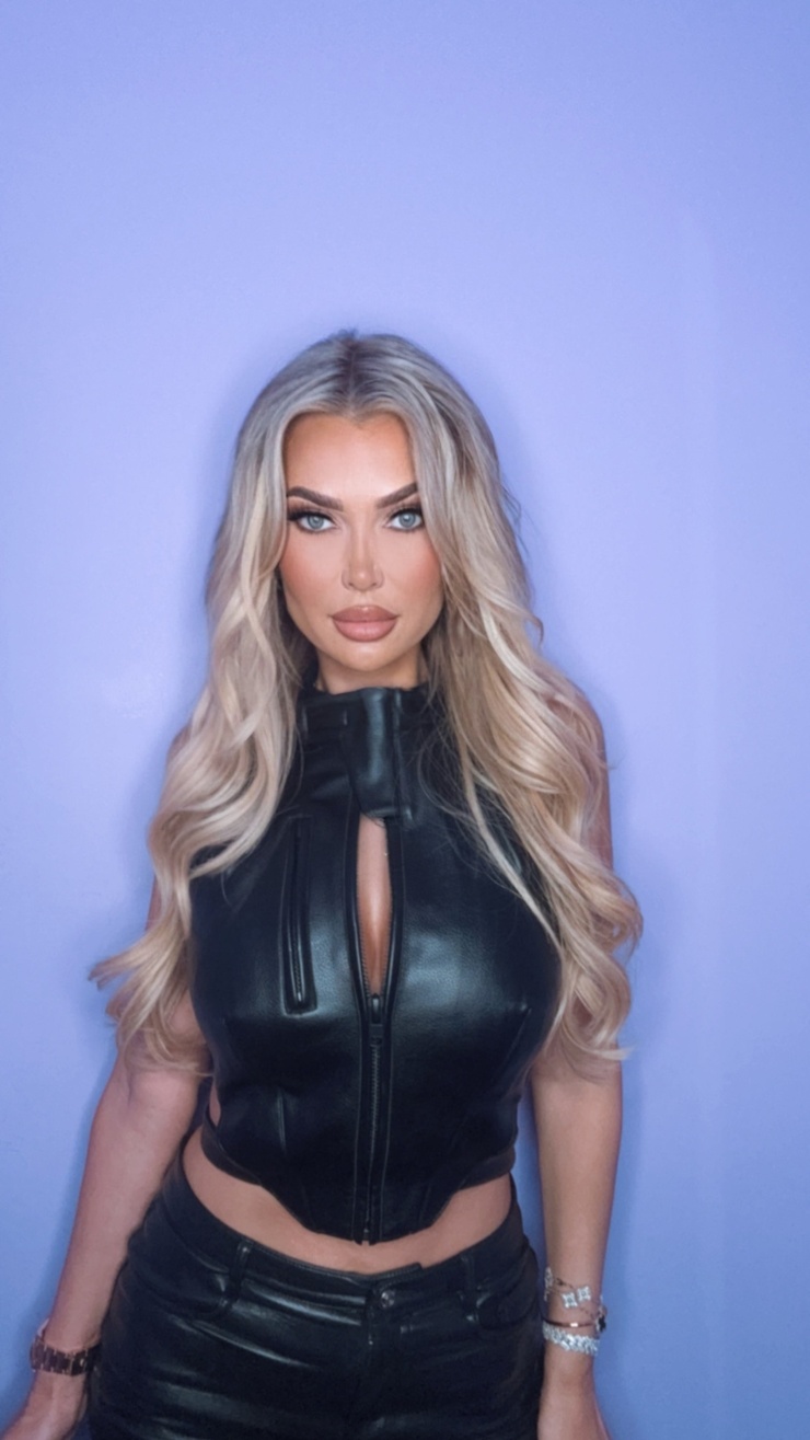 Kat Nova