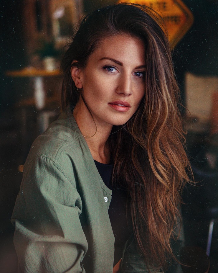 Ana Sekulic Ana Sekulic