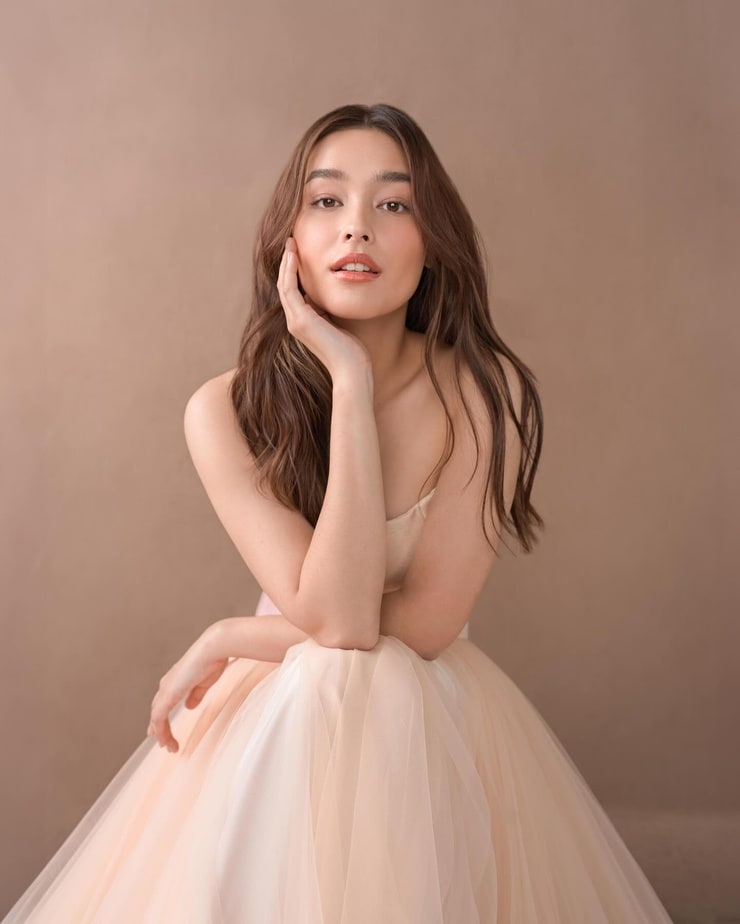 Liza Soberano
