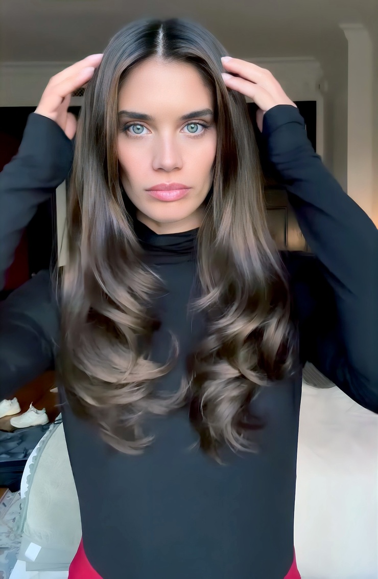 Sara Sampaio Sara Sampaio