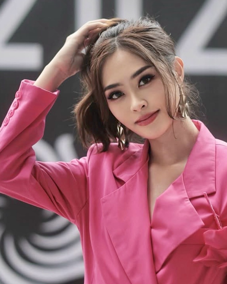 Sandra Lim
