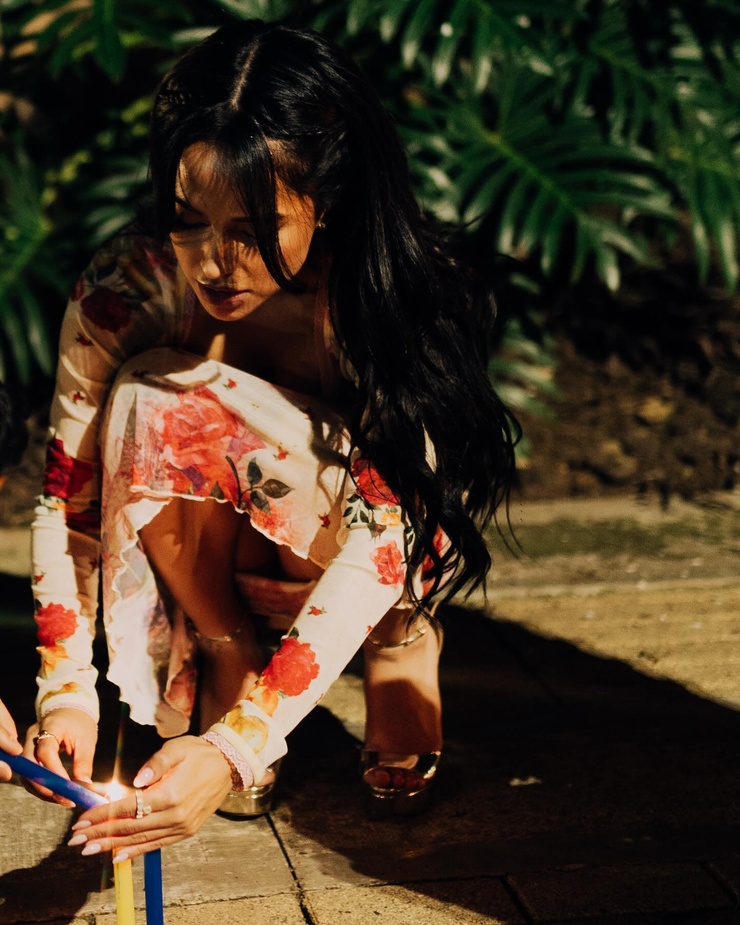 Becky G.