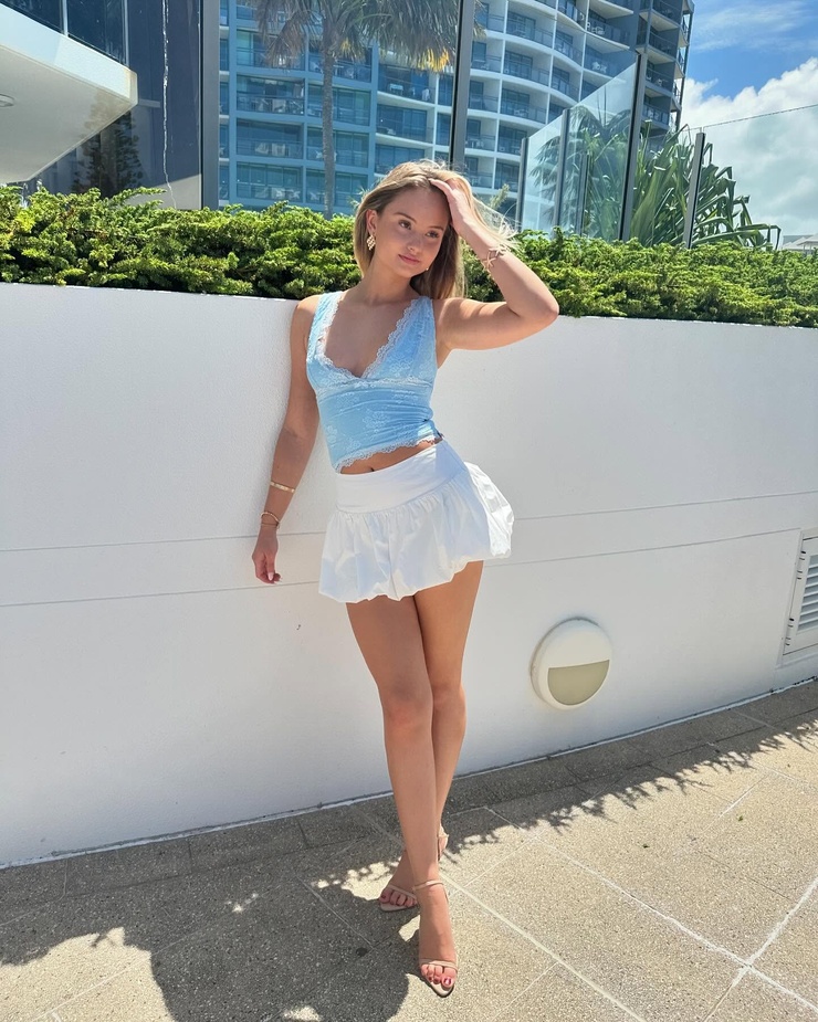 Chelsea Mayer