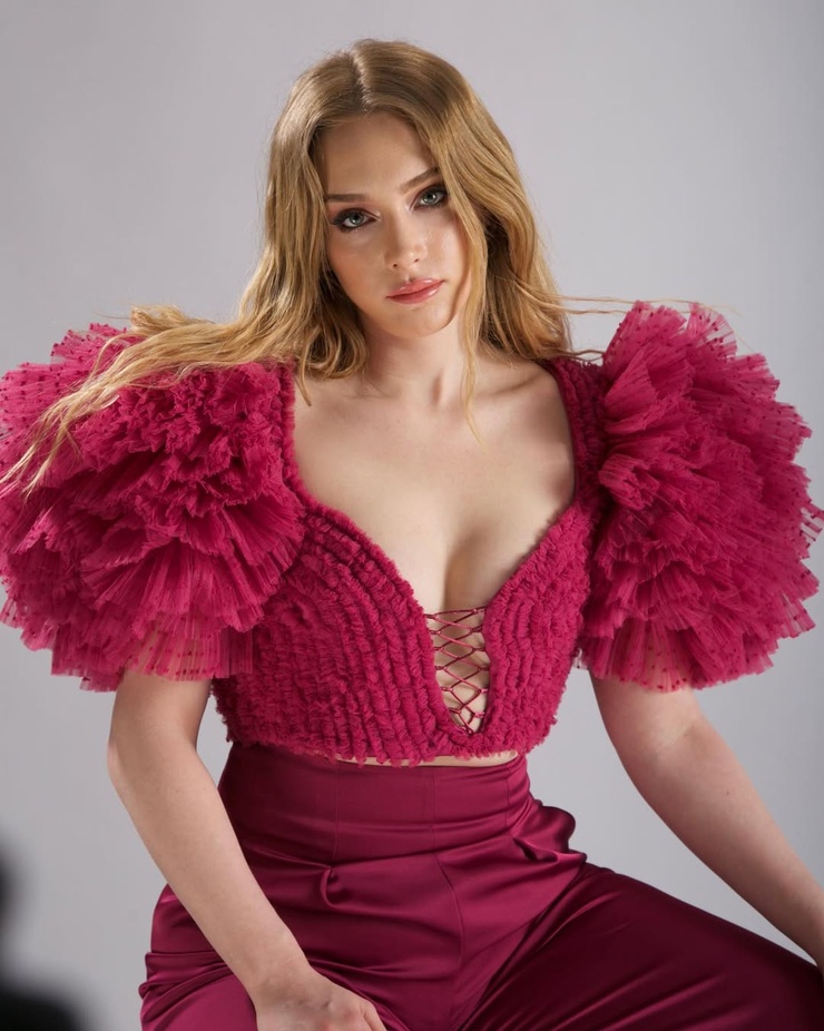 Hayal Köseoglu Hayal Köseoglu