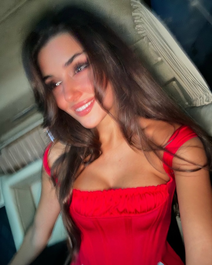 Hande Erçel