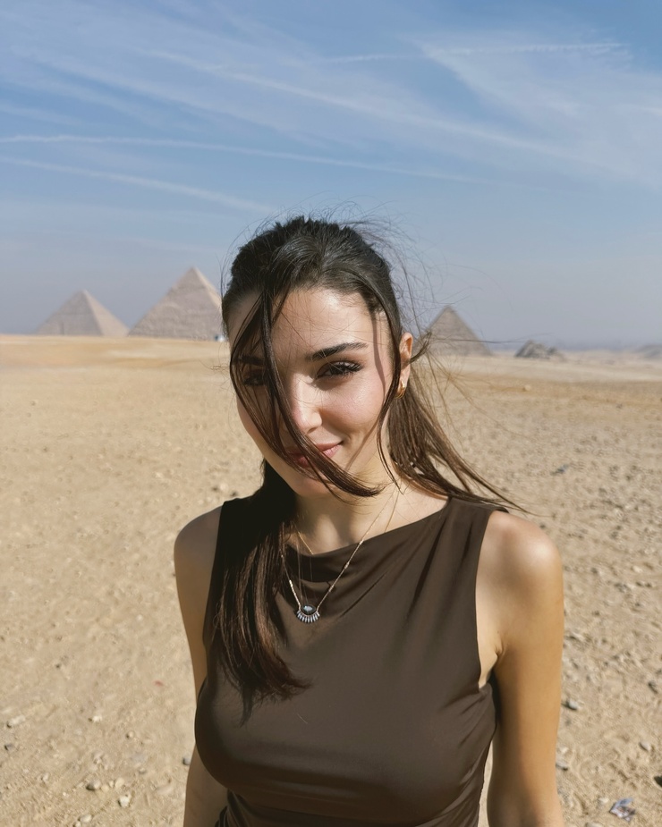 Hande Erçel Hande Erçel