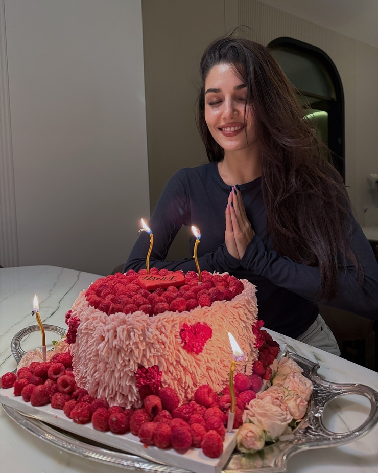 Hande Erçel