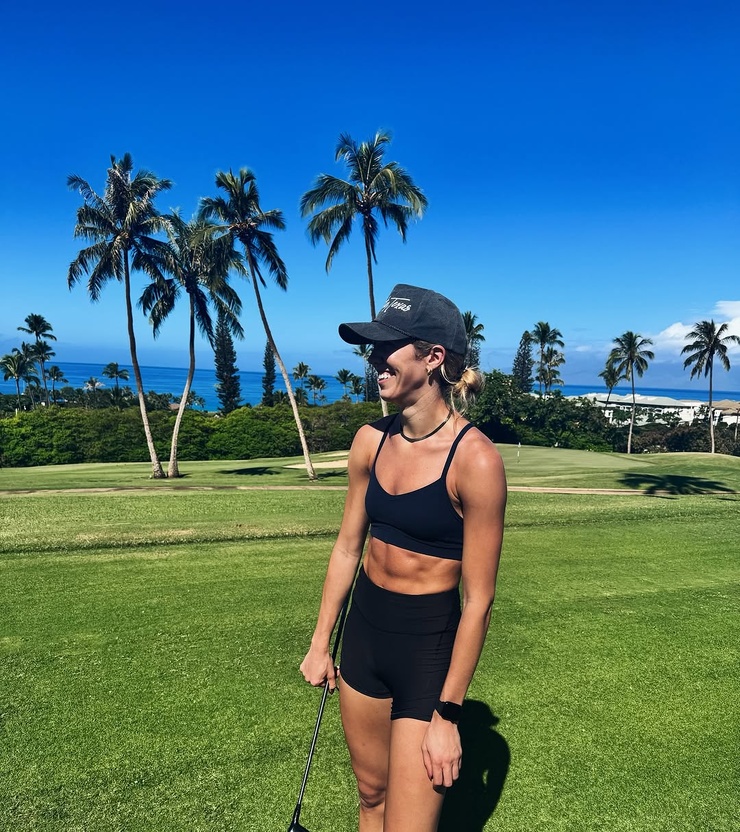 Lexie Hull
