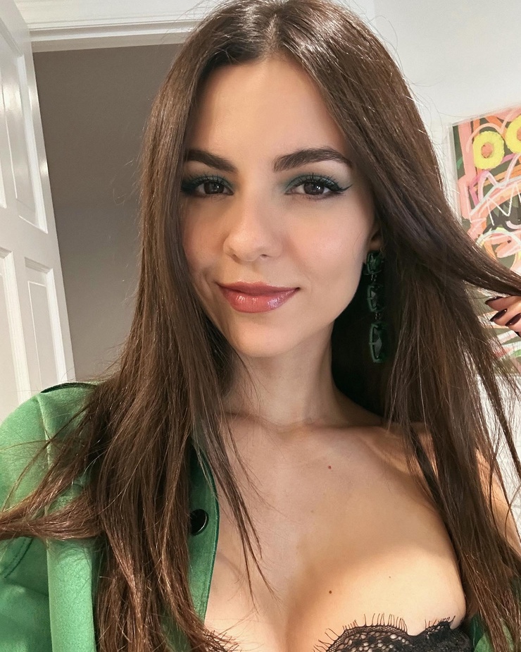 Victoria Justice Victoria Justice