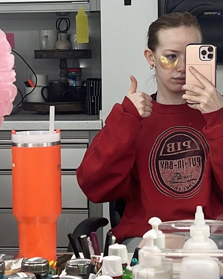 Amybeth McNulty