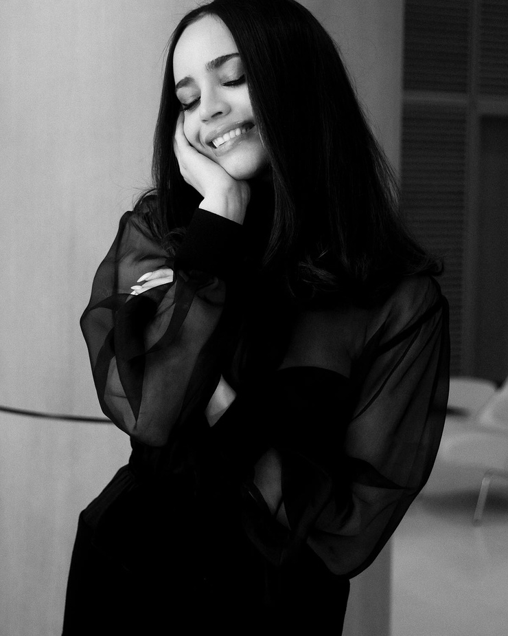 Sofia Carson