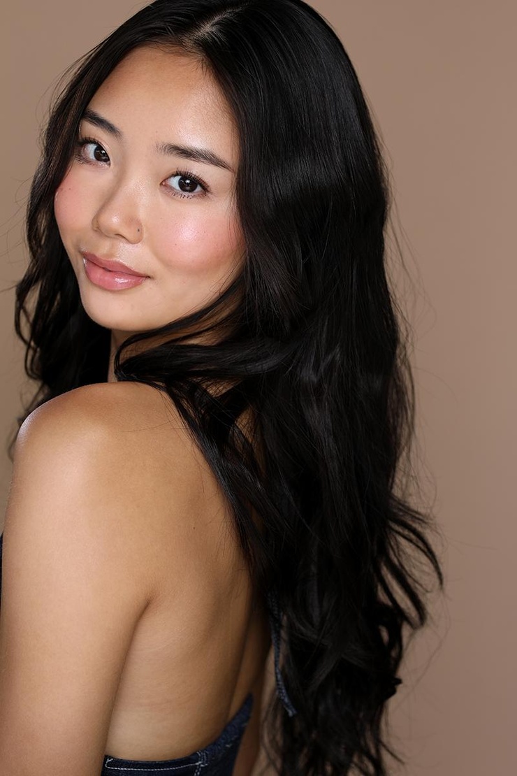 Chloe Lee