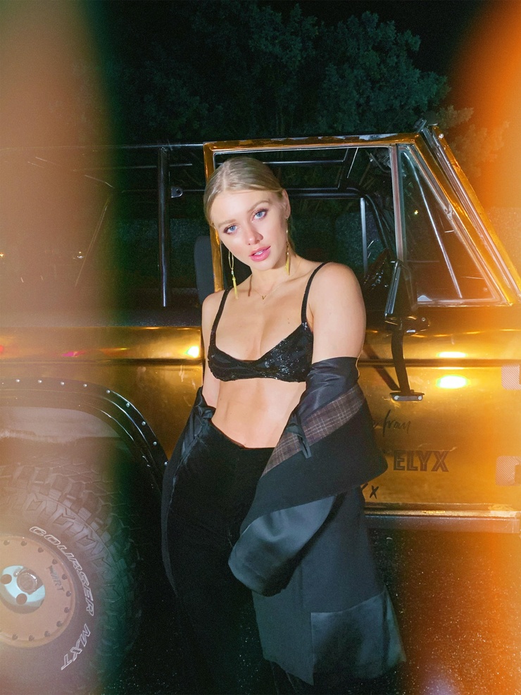 Alena Savostikova Alena Savostikova