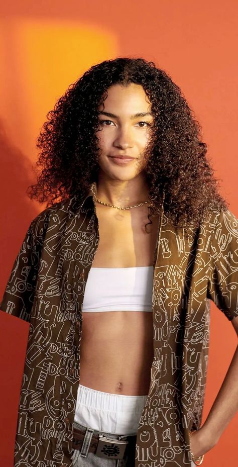 ‎Olivia Dean