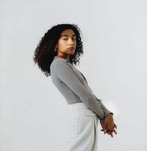 ‎Olivia Dean