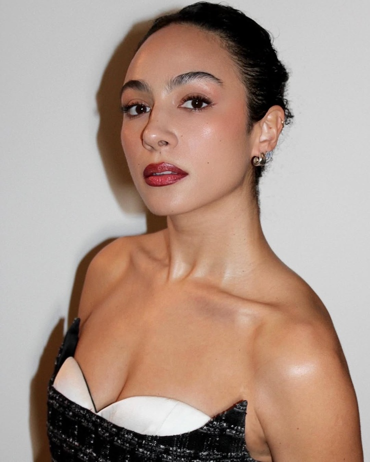 Aurora Perrineau