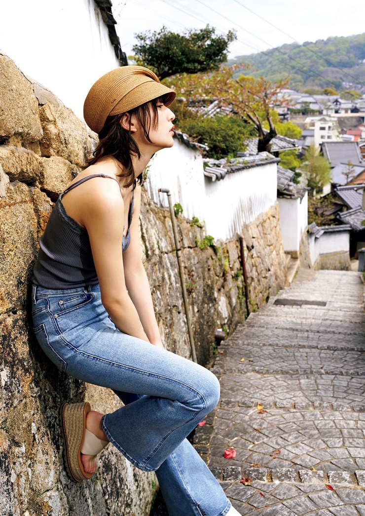 Nana Asakawa