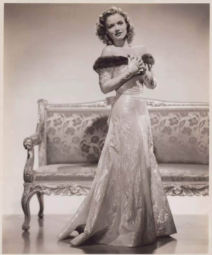 Simone Simon