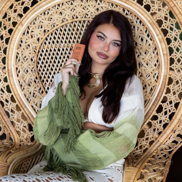 Sofia Jamora