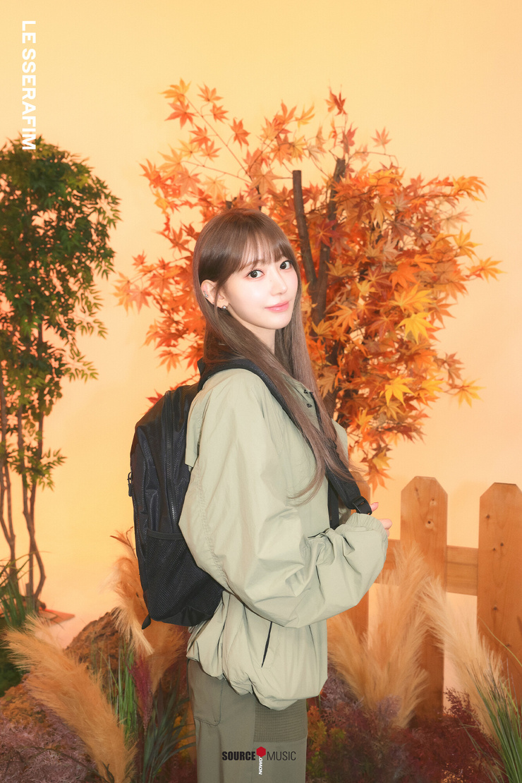 Sakura Miyawaki Sakura Miyawaki