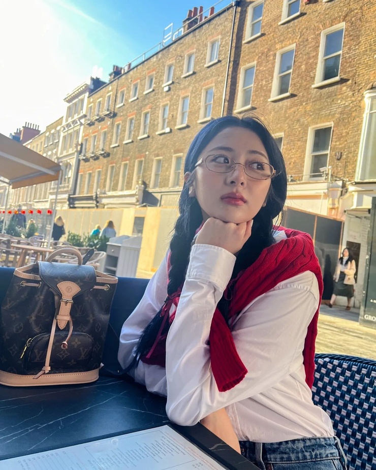 Yun-jin Huh