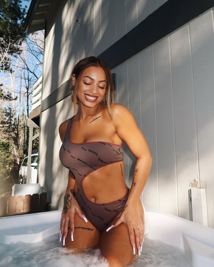 DaniLeigh DaniLeigh