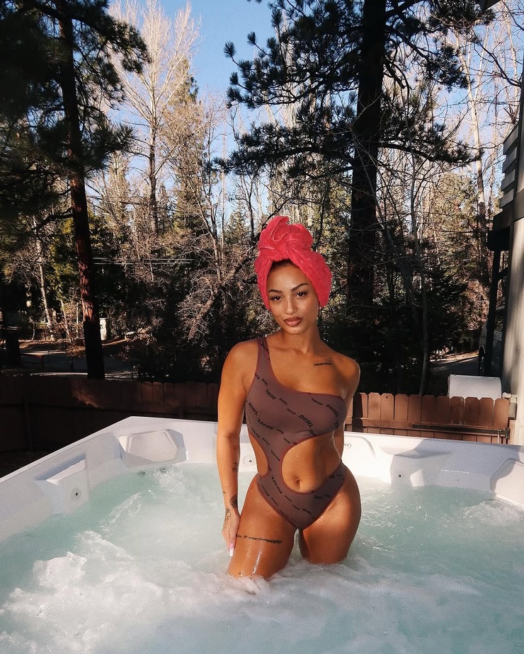 DaniLeigh DaniLeigh