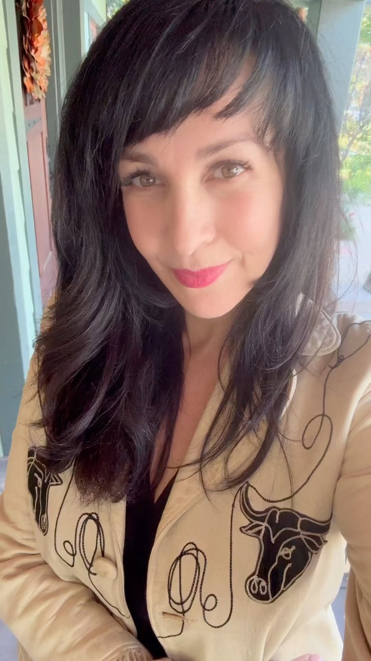 Grey DeLisle
