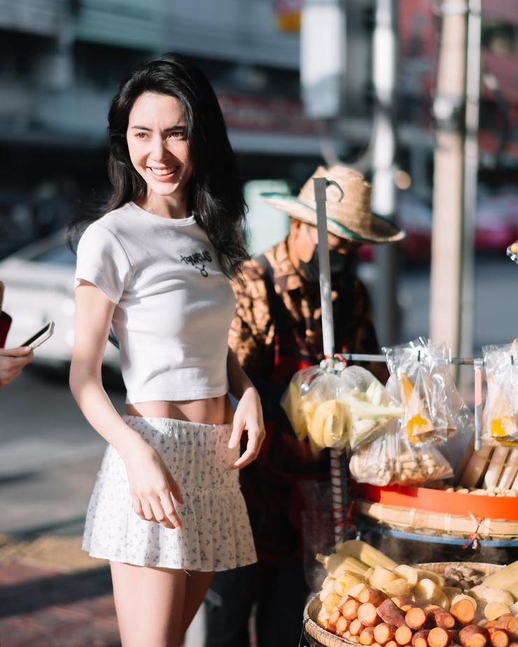 Davika Hoorne