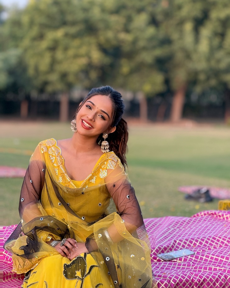 Navya Tiwari