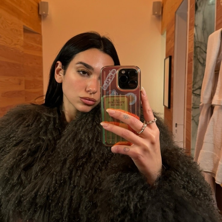 Dua Lipa