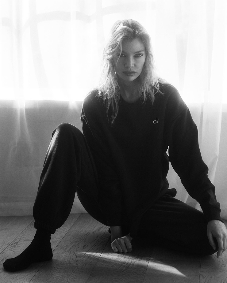 Stella Maxwell