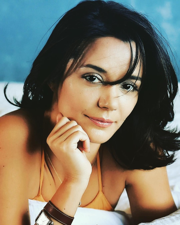 Andrea De Oliveira
