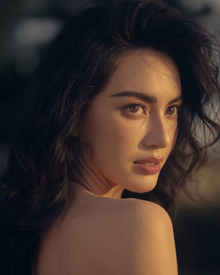 Davika Hoorne Davika Hoorne