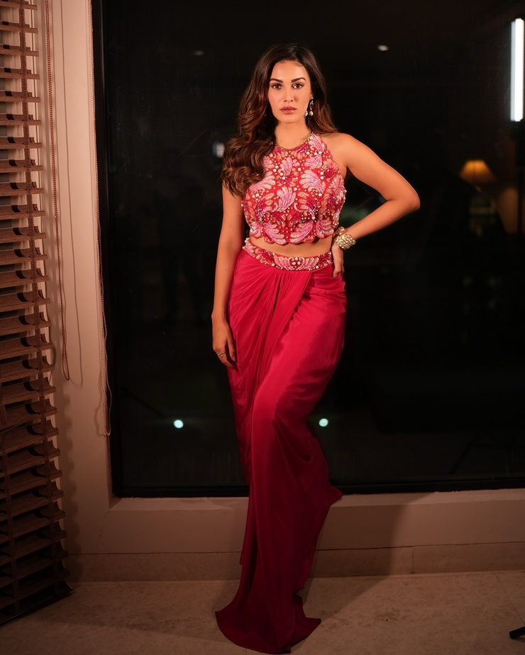 Amyra Dastur