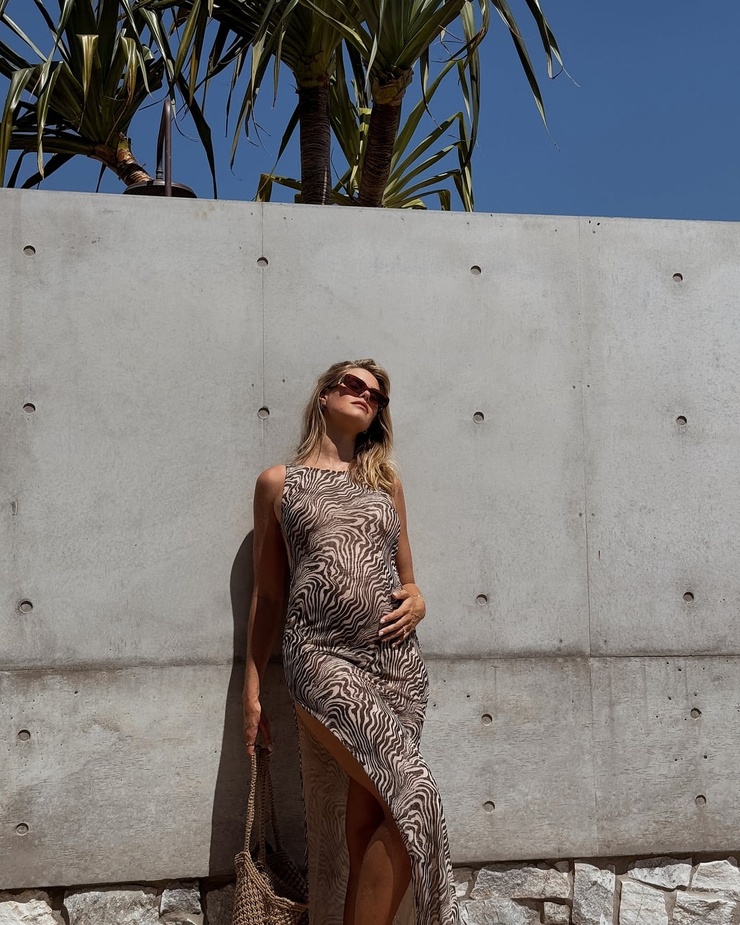 Natalie Jayne Roser image