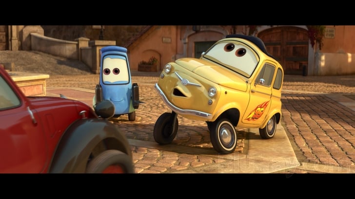 Cars 2 (Two-Disc Blu-ray / DVD Combo in DVD Packaging)