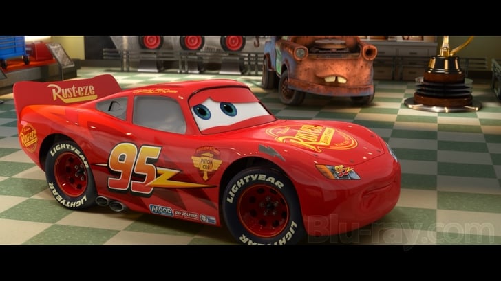 Cars 2 (Two-Disc Blu-ray / DVD Combo in DVD Packaging)