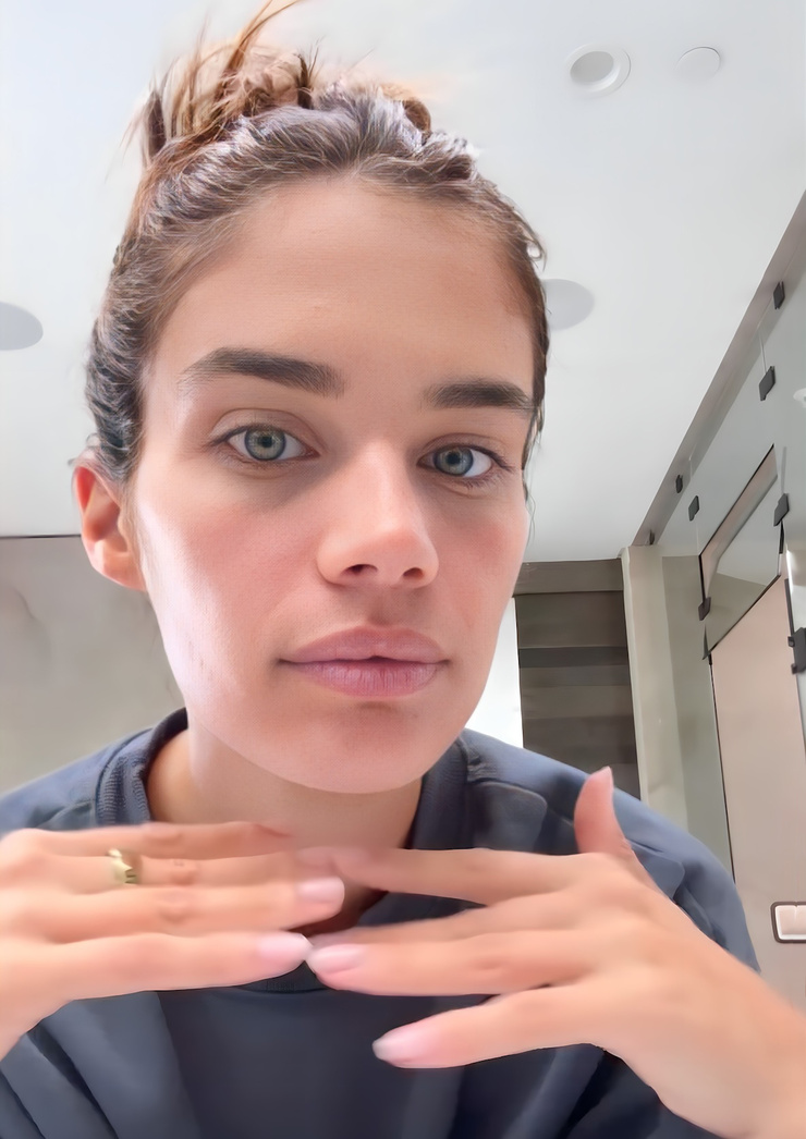 Sara Sampaio Sara Sampaio