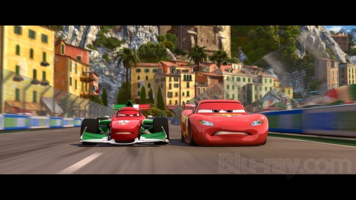 Cars 2 (Two-Disc Blu-ray / DVD Combo in DVD Packaging)