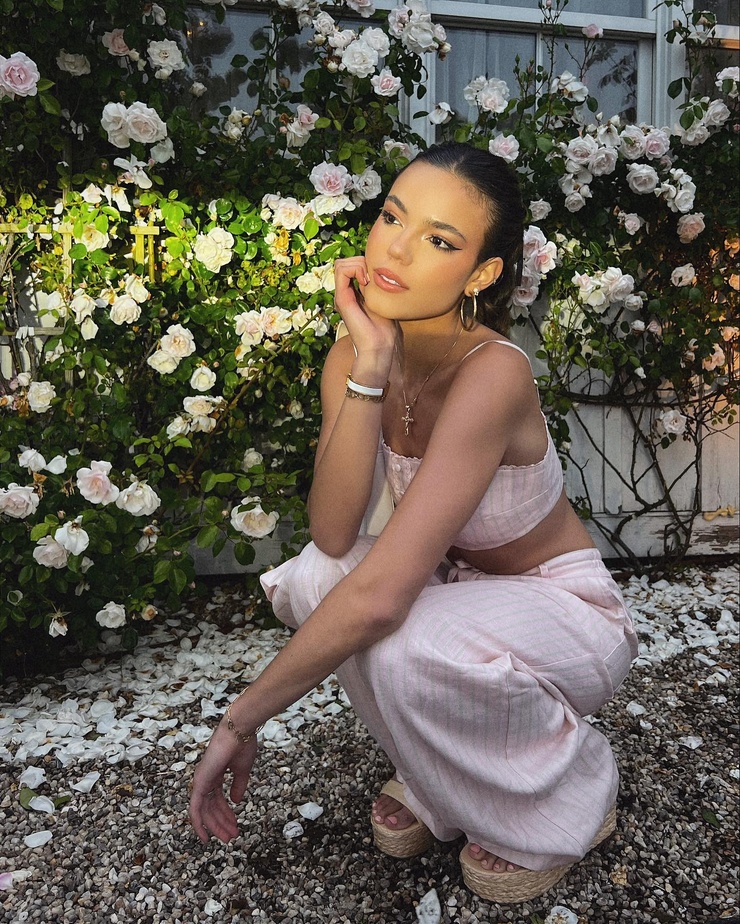 Picture of Ella Mendelsohn