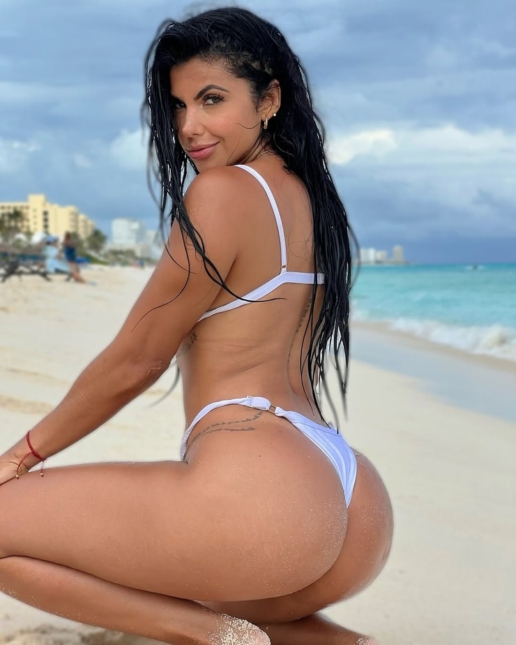 Yesli Gomez