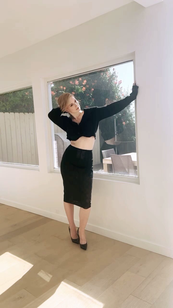 Alexandra Breckenridge