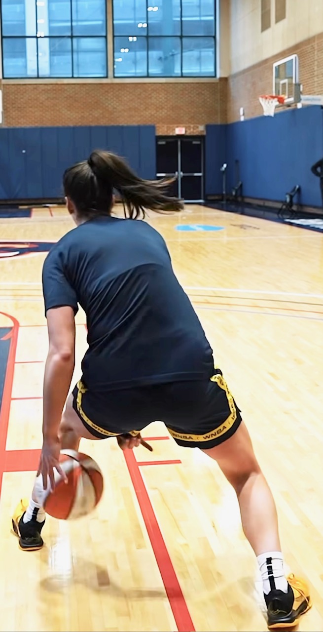 Caitlin Clark (ii)