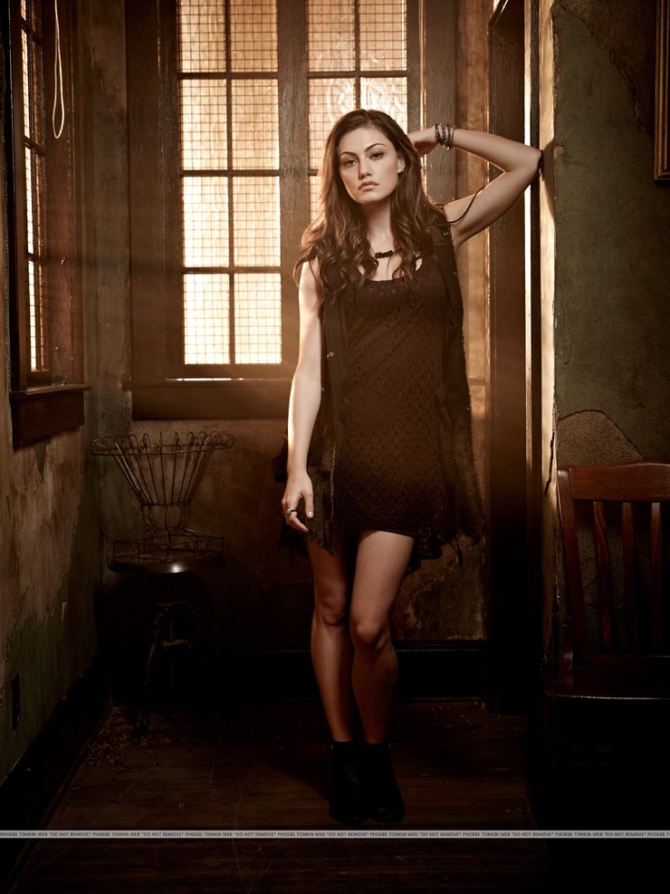 Phoebe Tonkin
