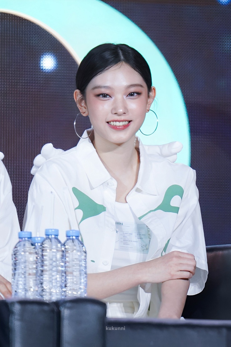 Hae-rin Kang