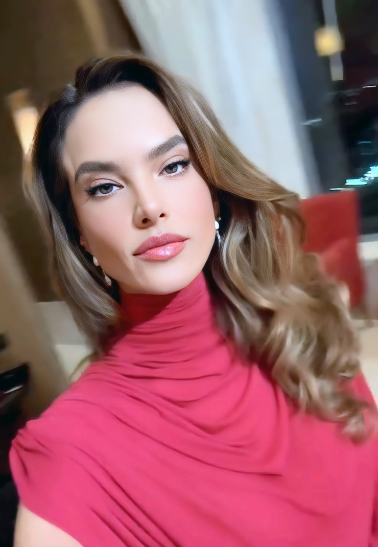 Alessandra Ambrosio Alessandra Ambrosio