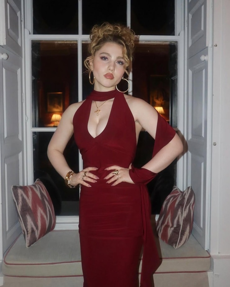 Ella Anderson